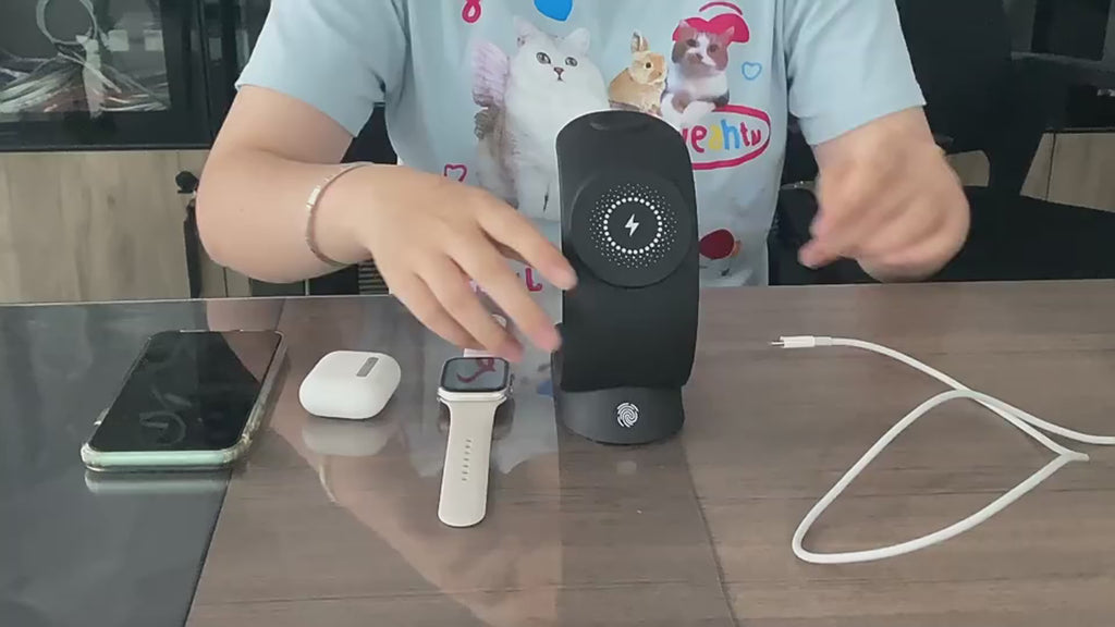 4-in-1 Magnetic Charging Station