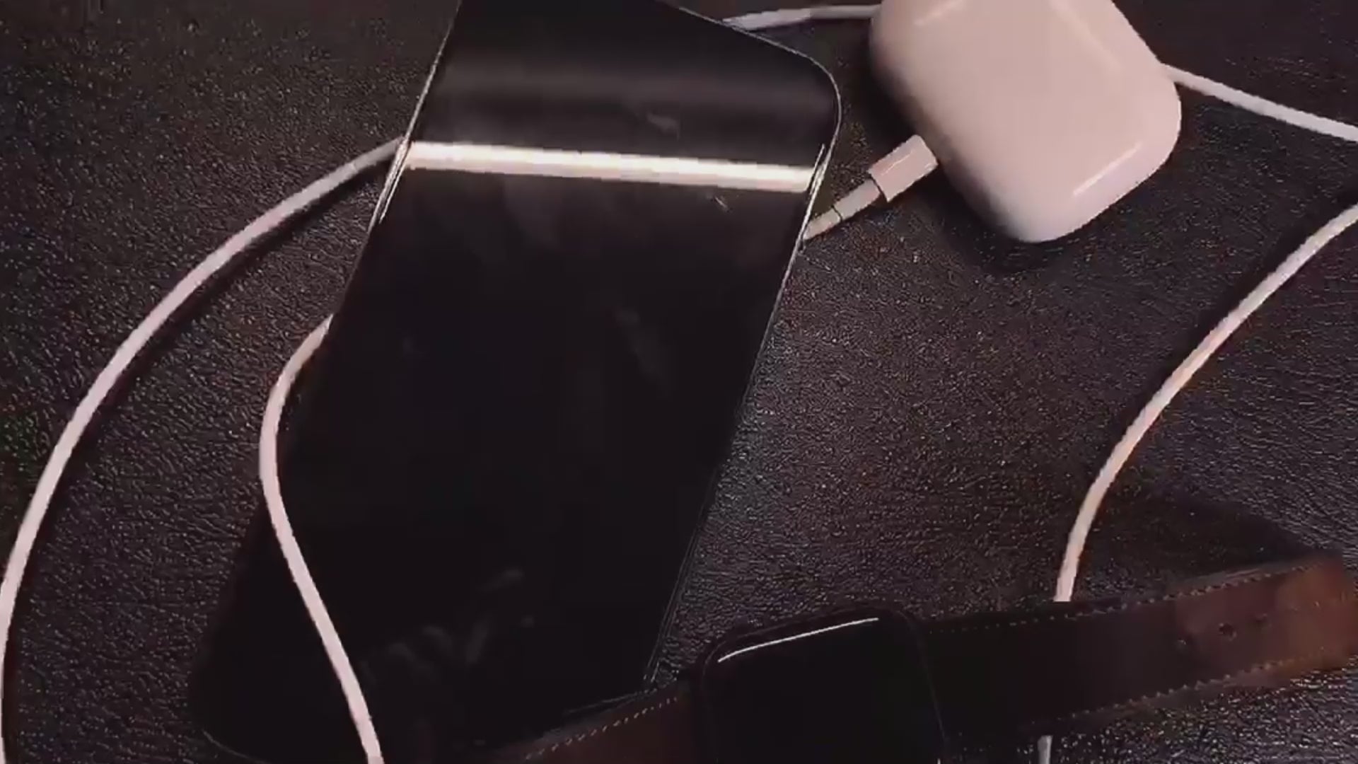 Multifunctional Three-in-one Magnetic Wireless Charger